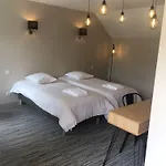Hotel Echologia Louverne