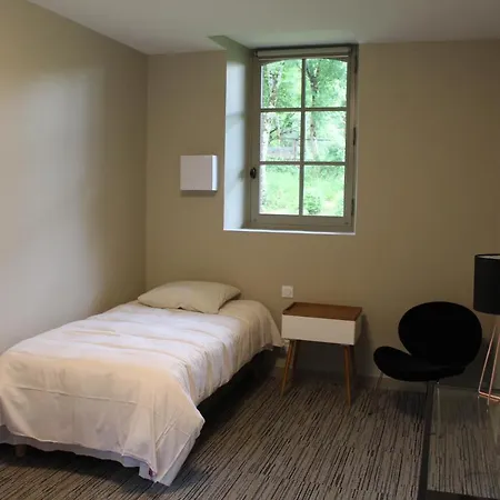 Hotel Echologia Louverne